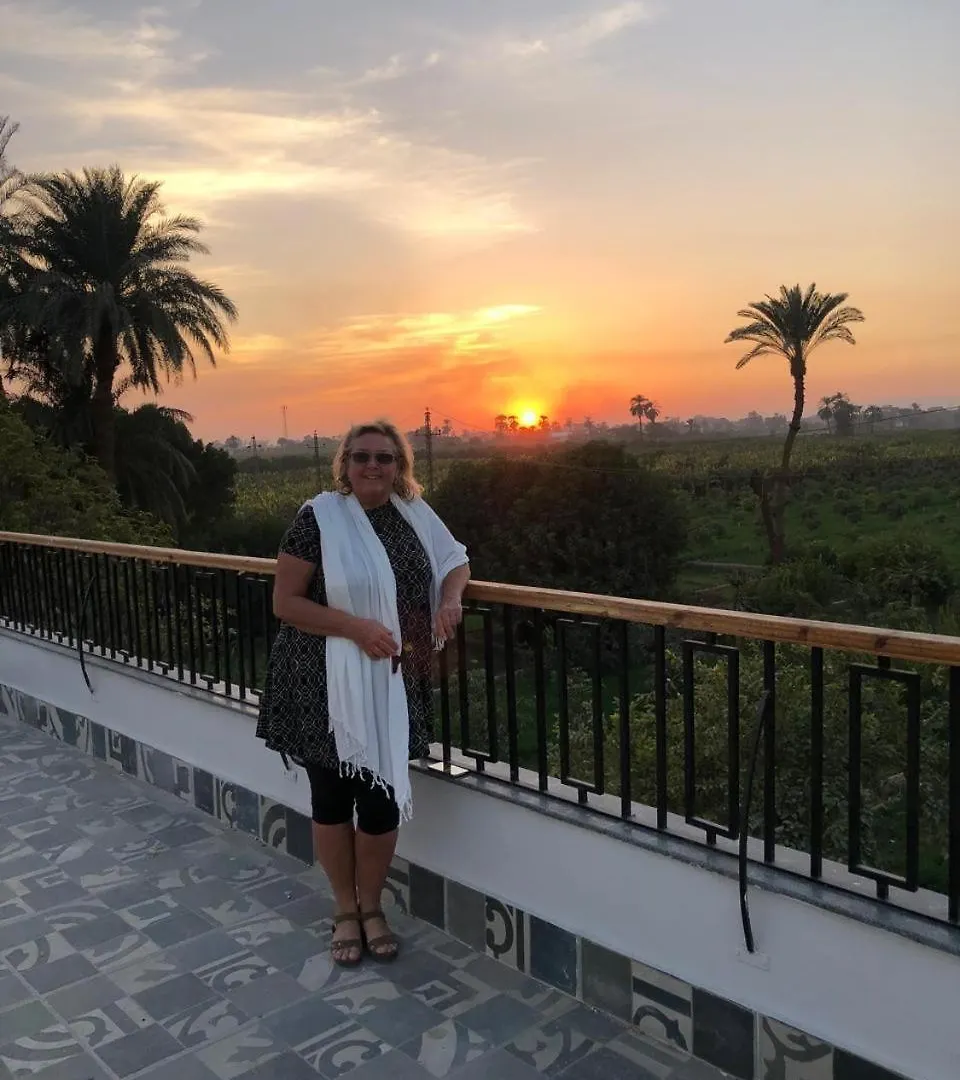 Villa Luna Simone Al Karnak 0*,
